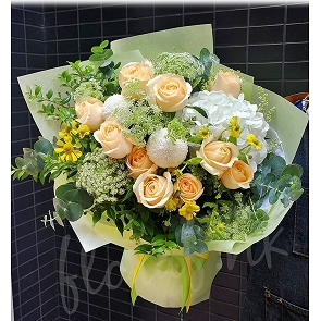 BO145 香檳玫瑰花束 白色繡球花束 香港玫瑰花束花店  BO145 香檳玫瑰花束 白色繡球花束 香港玫瑰花束花店